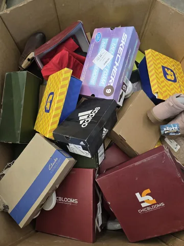 AMZ Shoes Pallet