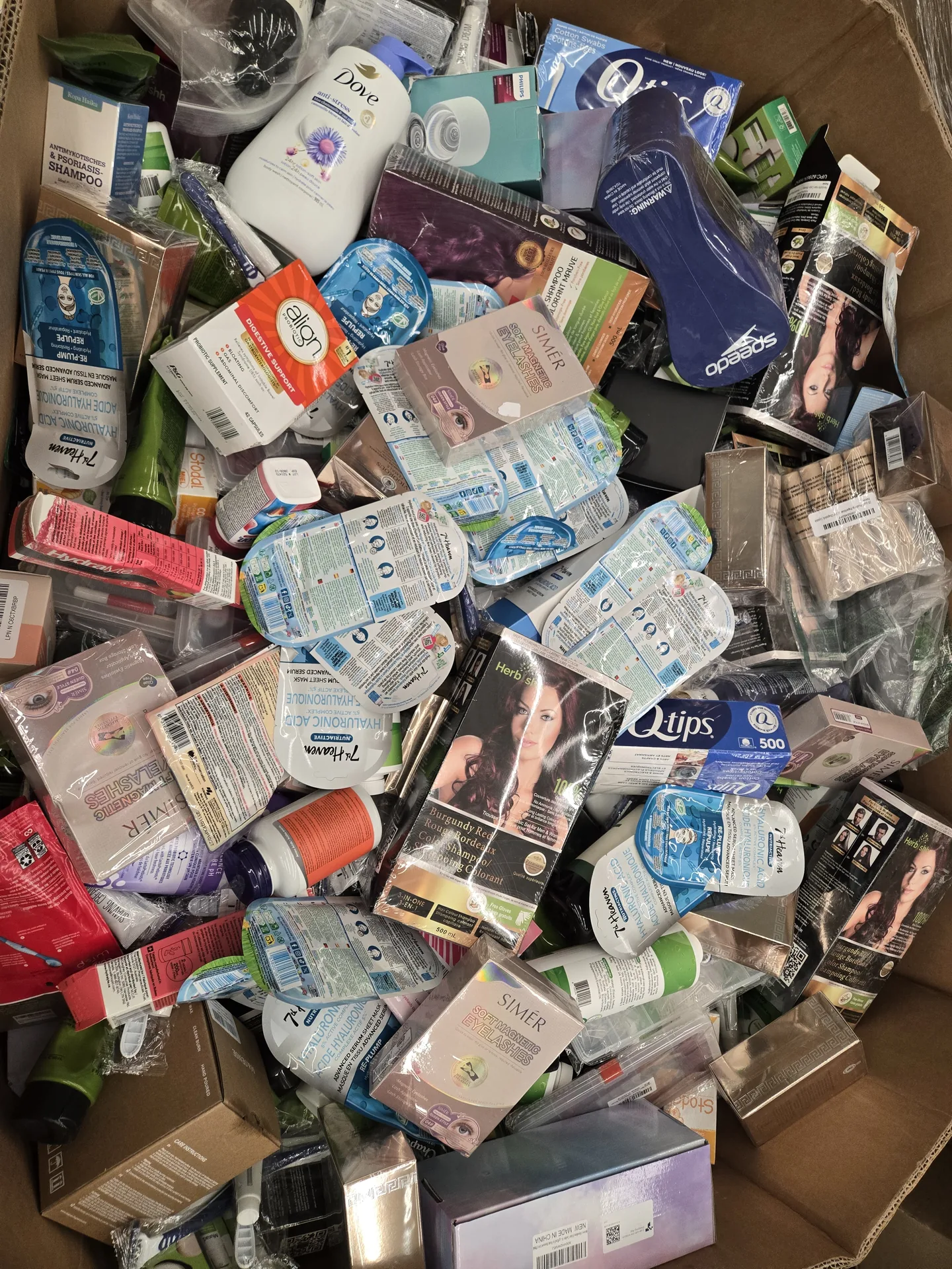 AMZ Health & Beauty — wholesale liquidation pallet photo