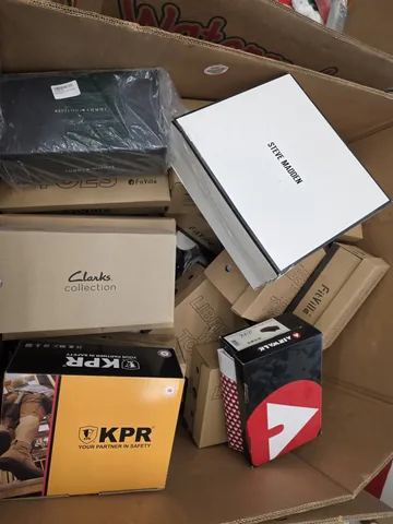 AMZ Shoes Pallet