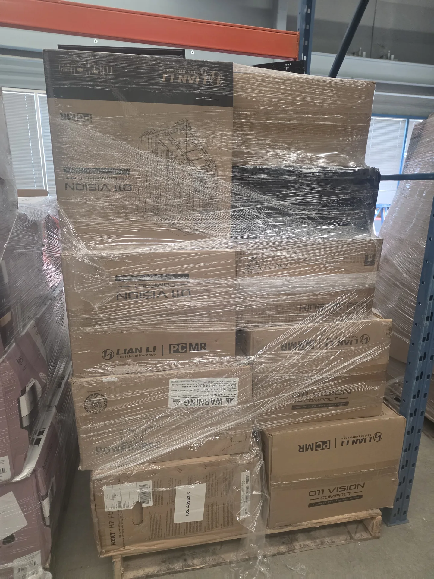 Assorted PC Towers (Brand Name) — wholesale liquidation pallet photo